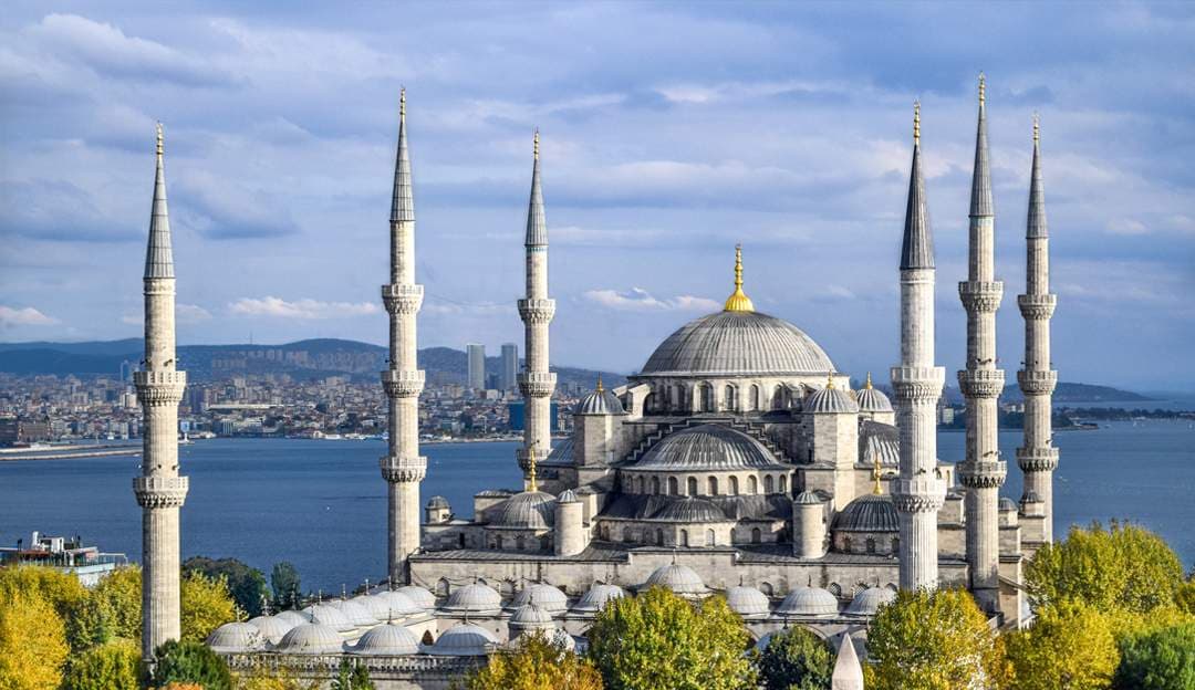 8 Saatlik Şoförlü İstanbul Turu - 1-7 Kişi İçin Toplam Fiyat